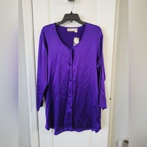 NWT Vintage Victoria’s Secret Gold Label 100% Silk Sleep Shirt Purple Medium